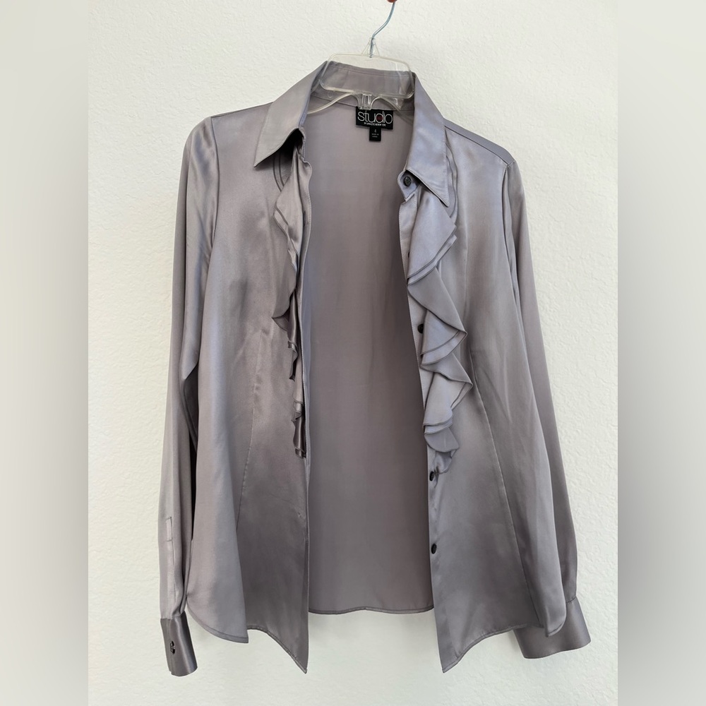 Lafayette 148 New York Silver Gray Silk Ruffle Blouse